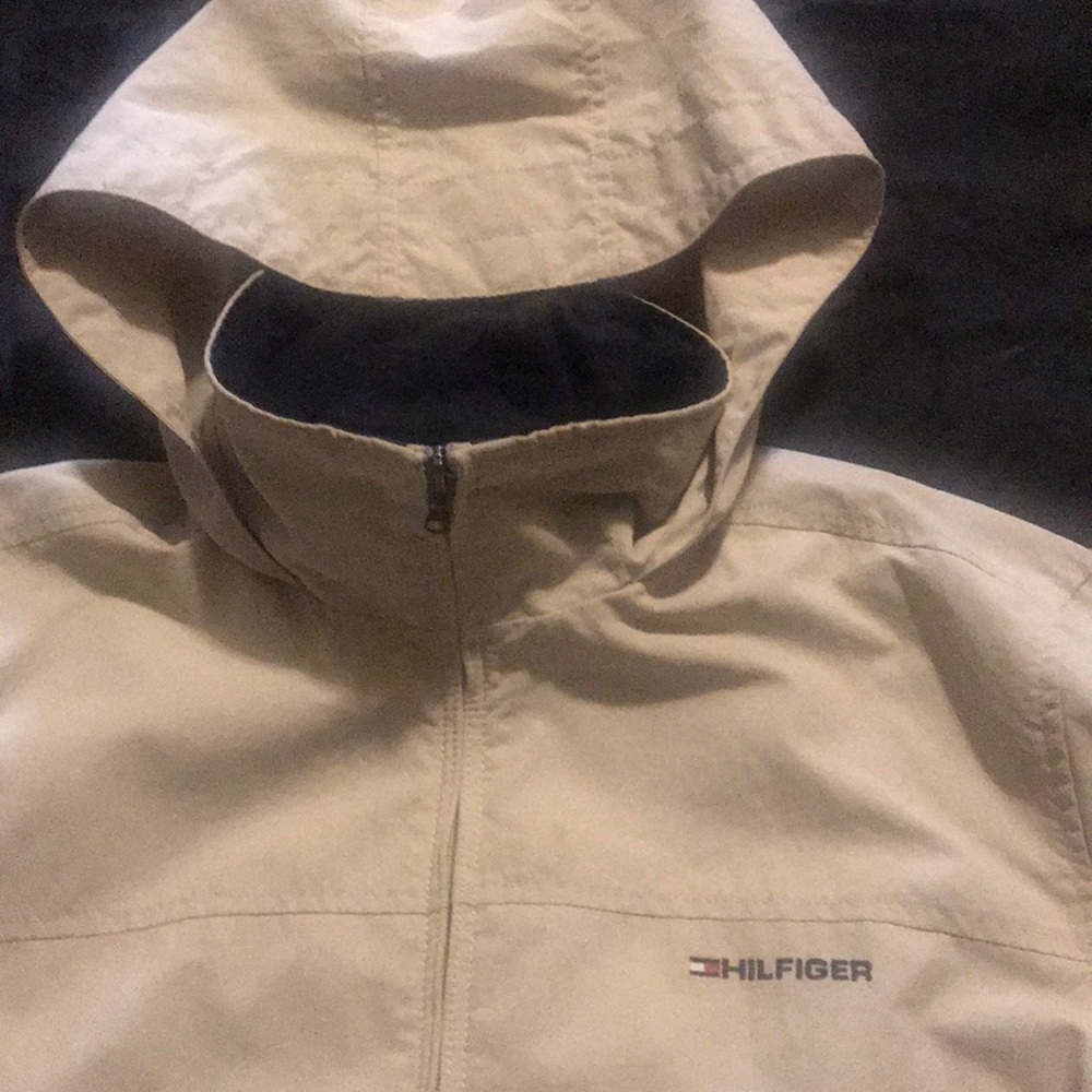 Tommy Hilfiger zip-up jacket - Picture 2 of 3